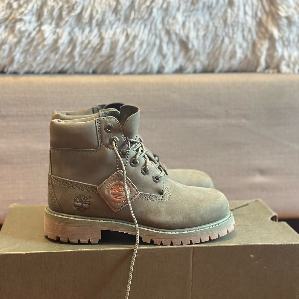 Timberland Premium 6 in Waterproof Boot  Dark Green Nubuck